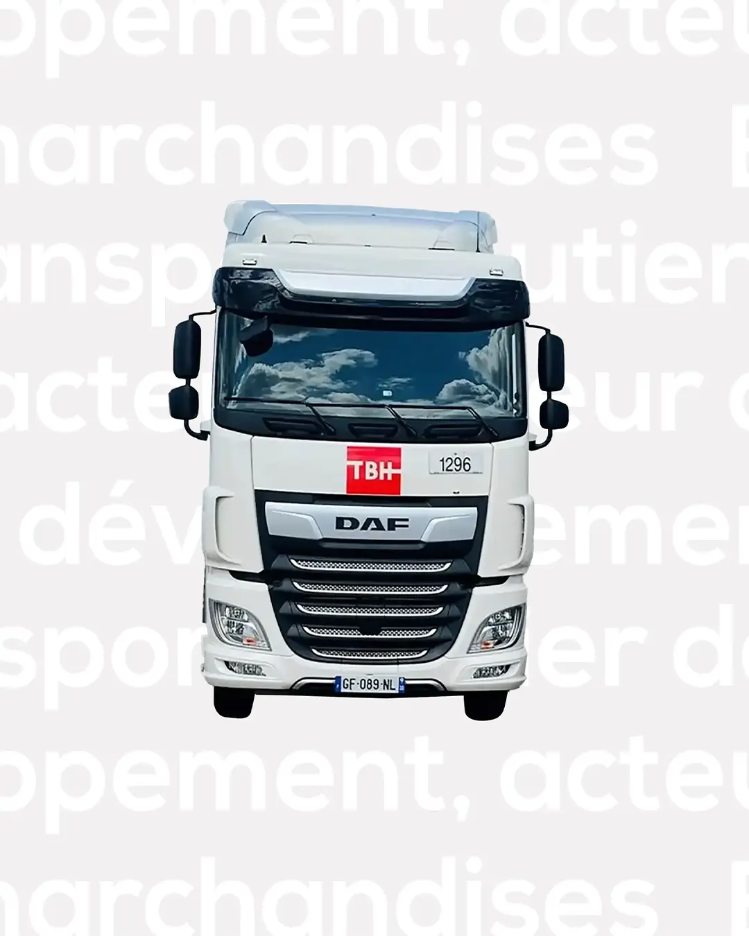 Collage d'un camion TBH sur fond de baseline de la marque